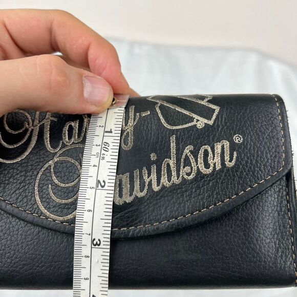 Vintage Leather Black and white Harley Davidson Wallet - Picture 6 of 8